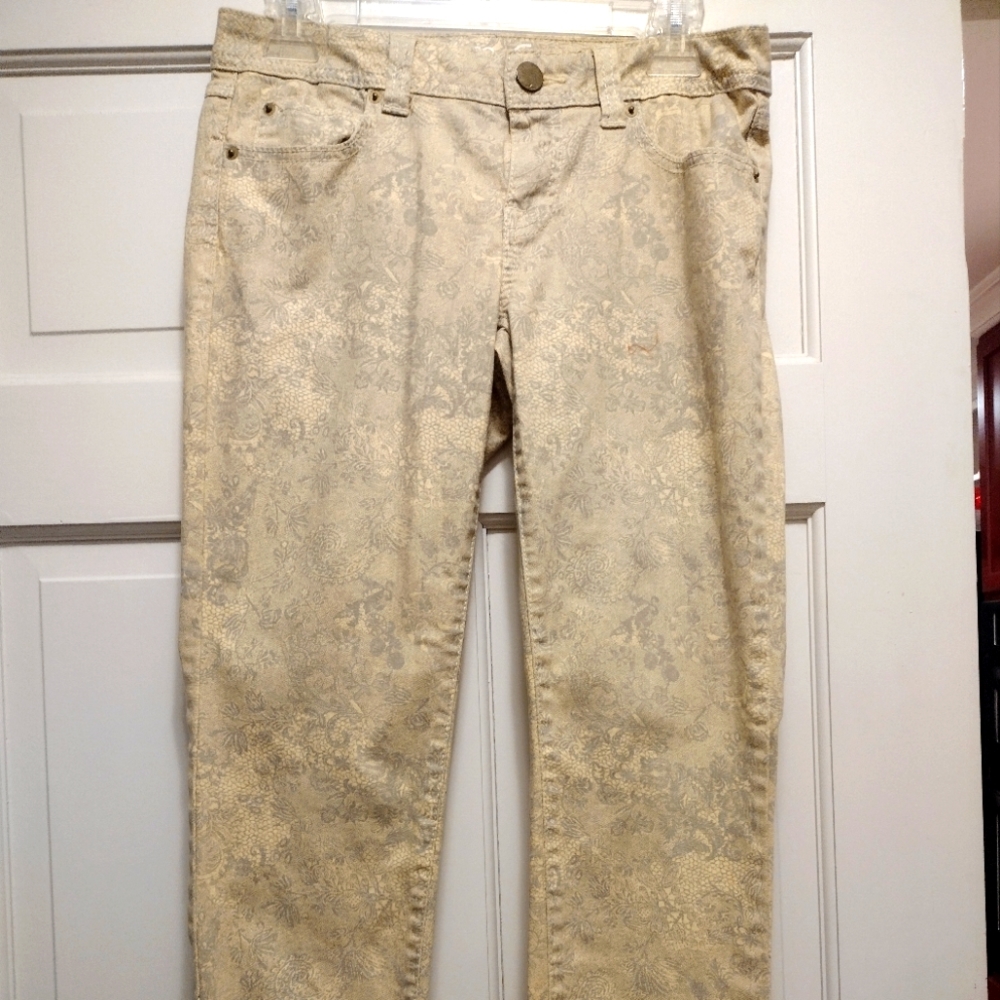 INC International Concepts Jeans